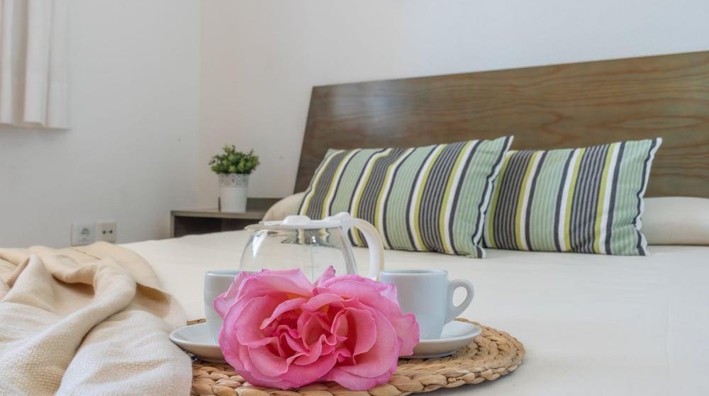 Port Canigo Apartments Roses Buitenkant foto